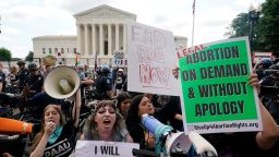 Mengapa Mengkodifikasi Roe v Wade Langsung Ke Mahkamah Agung